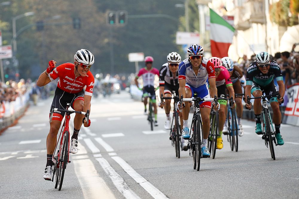 Toms Skujins wins Tre Valli Varesine