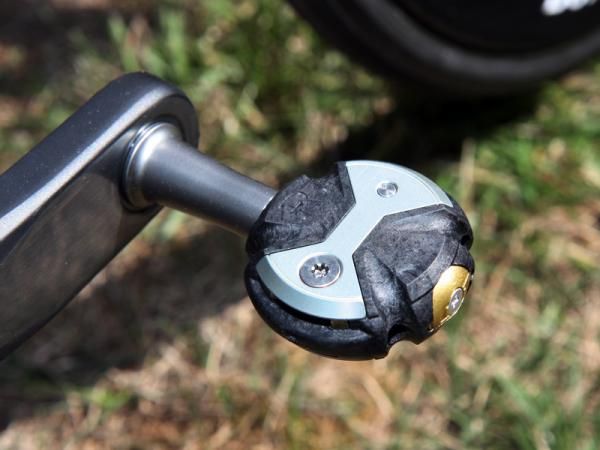Andy Schleck (Leopard Trek) is using Speedplay's ultralight Nanogram pedal.