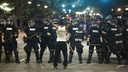 Police clash with protestors in Charlotte