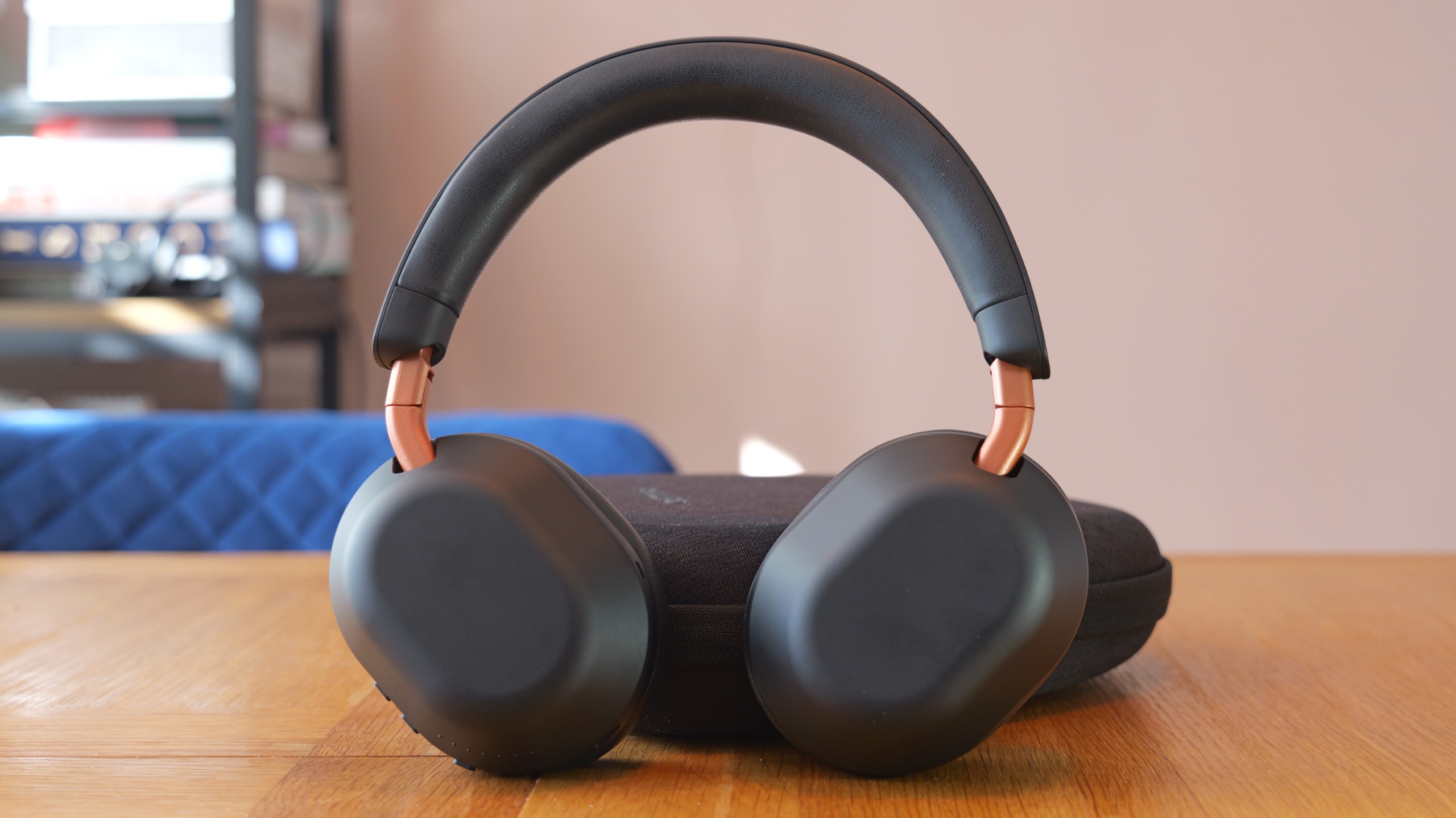 Philips Fidelio L5 headphones review