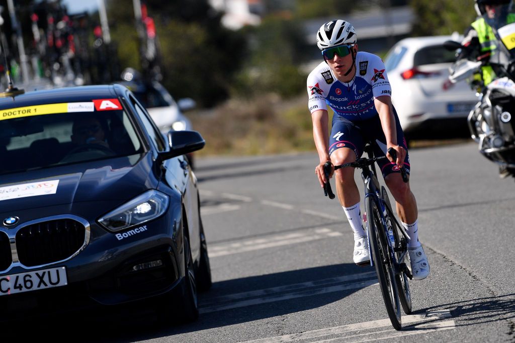 LAGOS PORTUGAL FEBRUARY 16 Remco Evenepoel of Belgium and Team QuickStep Alpha Vinyl competes during the 48th Volta Ao Algarve 2021 Stage 1 a 1991km at stage from Portimo to Lagos VAlgarve2022 on February 16 2022 in Lagos Portugal Photo by Luc ClaessenGetty Images