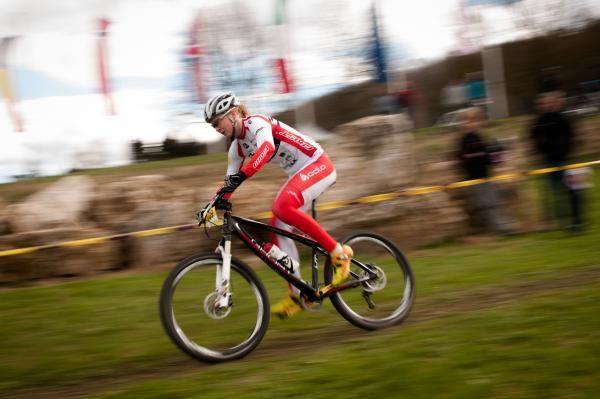 Alexandra Engen on her way to winning the Muensingen eliminator