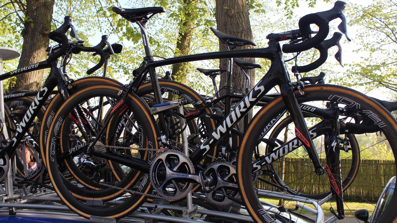 Quick-Step Floors had a few of the older Specialized Roubaix models as spare bikes