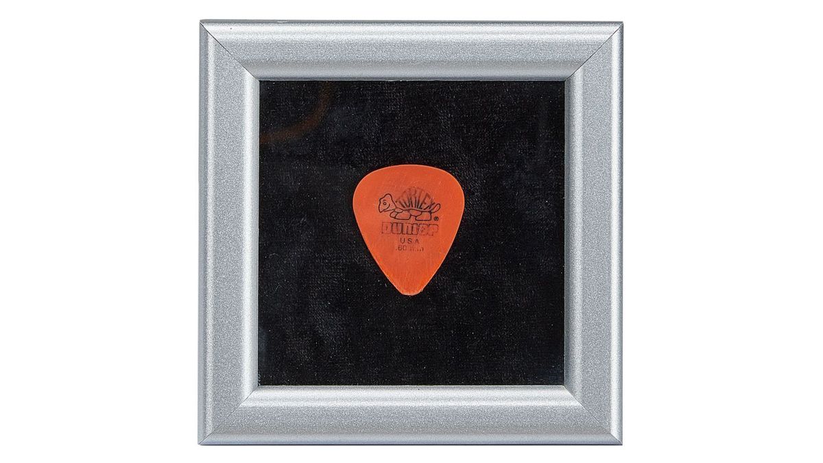 Kurt Cobain’s Boss DS1 sells for 75,000 is this the most expensive