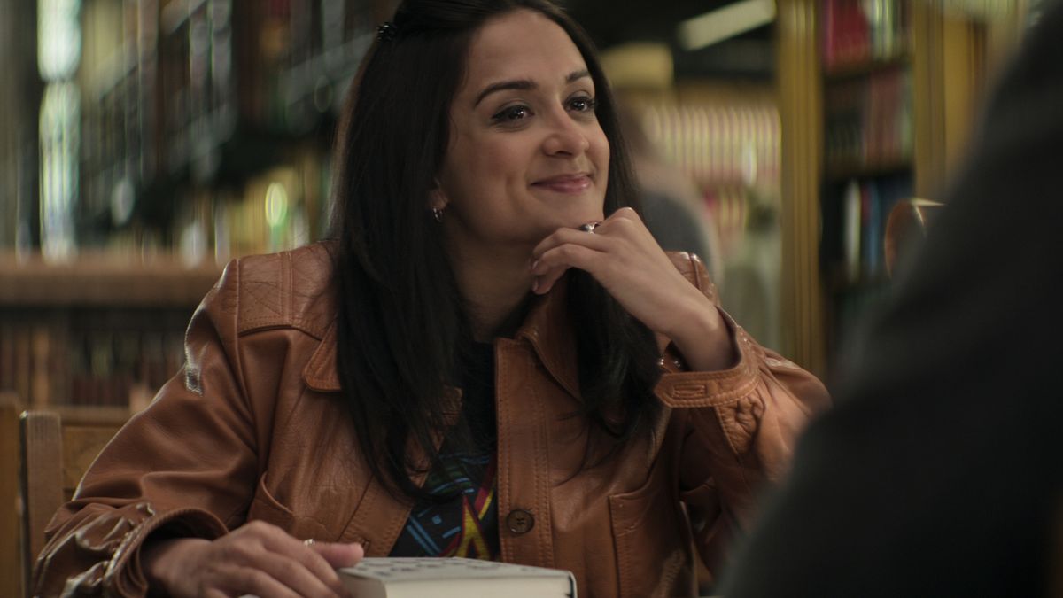 Amy-Leigh Hickman as Nadia