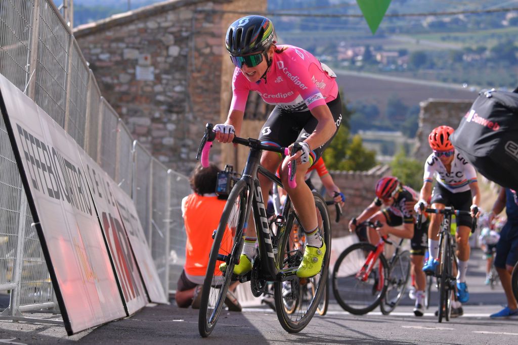 ASSISI ITALY SEPTEMBER 13 Arrival Annemiek Van Vleuten of The Netherlands and Team Mitchelton Scott Pink Leader Jersey during the 31st Giro dItalia Internazionale Femminile 2020 Stage 3 a 1422km stage from Santa Fiora to Assisi 413m GiroRosaIccrea GiroRosa on September 13 2020 in Assisi Italy Photo by Luc ClaessenGetty Images