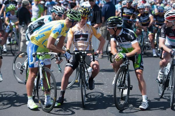 Peter Sagan (Liquigas-Cannondale) and Robbie McEwen (Orica GreenEdge) chat with young-gun Josh Atkins (Bontrager - Livestrong)