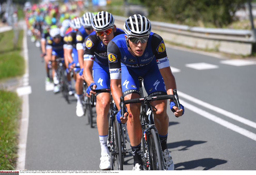 Etixx QuickStep lead the peloton on stage 10 of the Vuelta a Espana