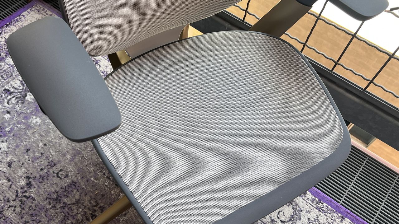 SteelCase Karman