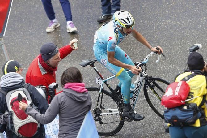 Fabio Aru (Astana) climbs out of the saddle on stage 16