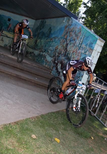 Bec Henderson leads