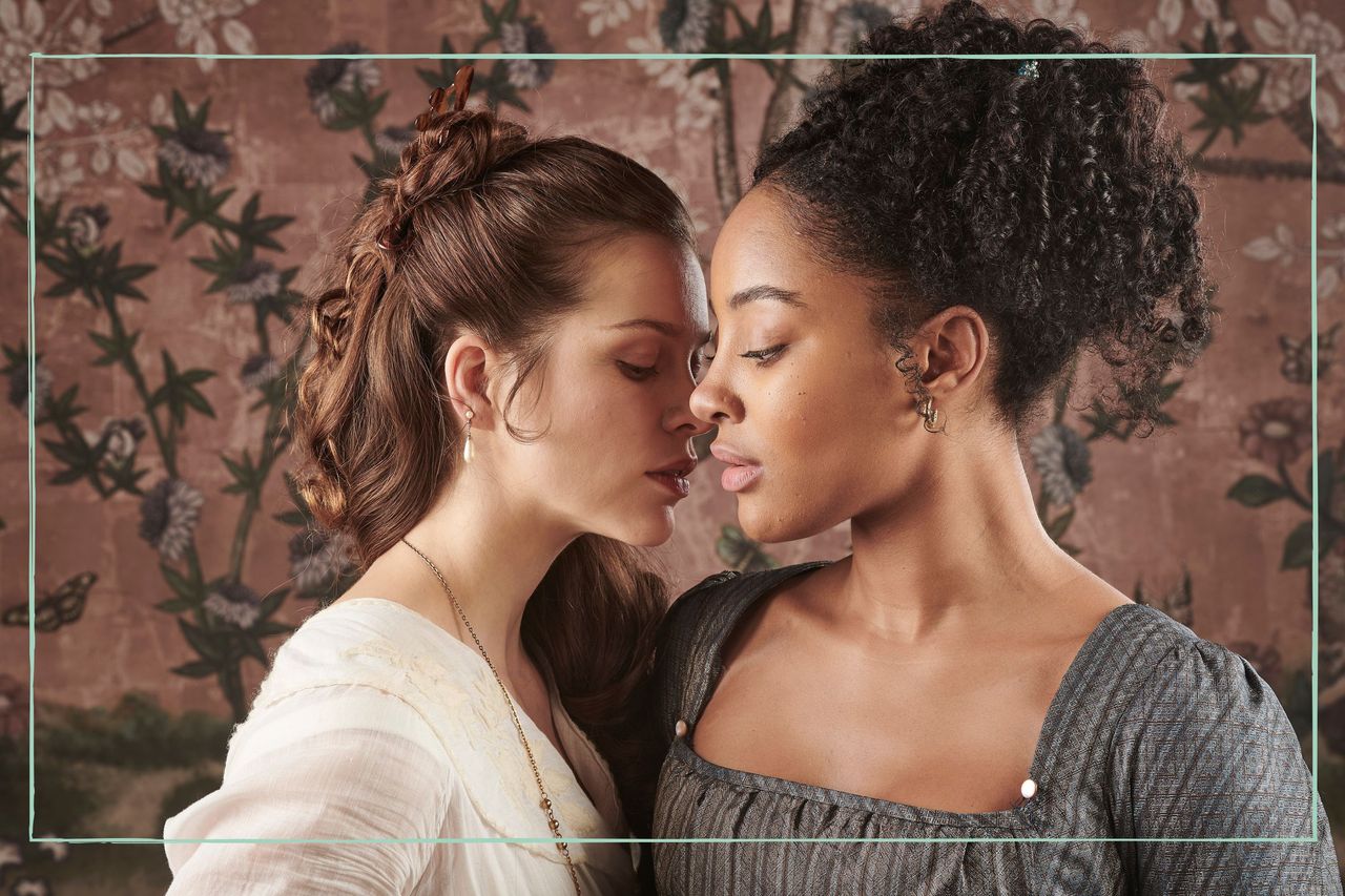 Karla-Simone Spence as Frannie and Sophie Cookson as Madame Benham in The Confessions of Frannie Langton