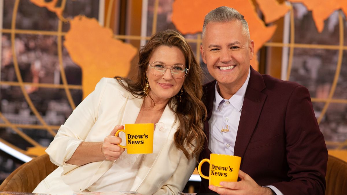 Drew Barrymore and Ross Matthews co-host CBS Media Ventures&#039; &#039;The Drew Barrymore Show.&#039;