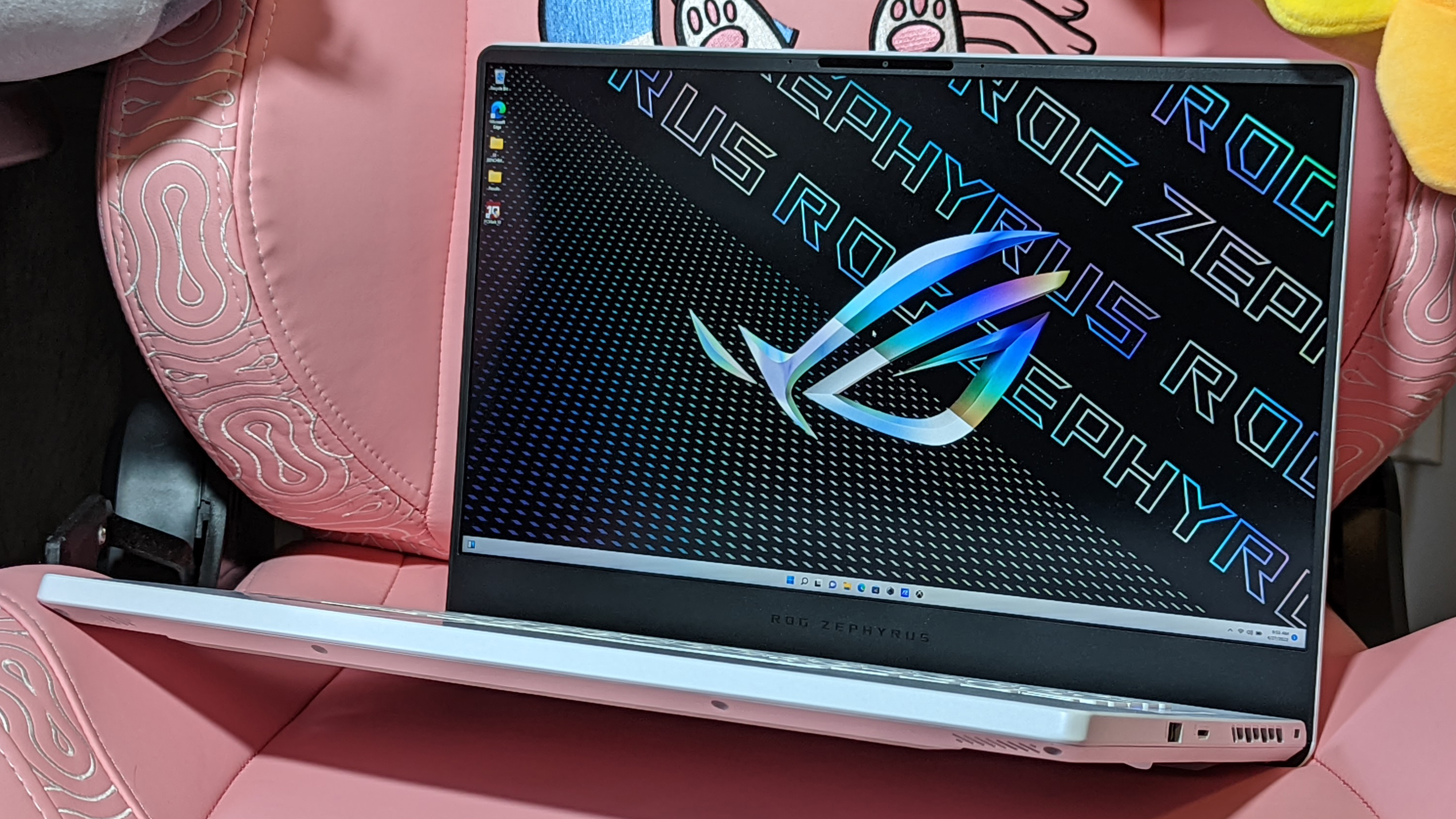 Asus ROG Zephyrus G15 (2022) review | Laptop Mag