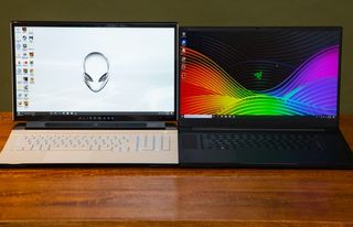 Alienware-m17-vs-Razer-Blade-17-001