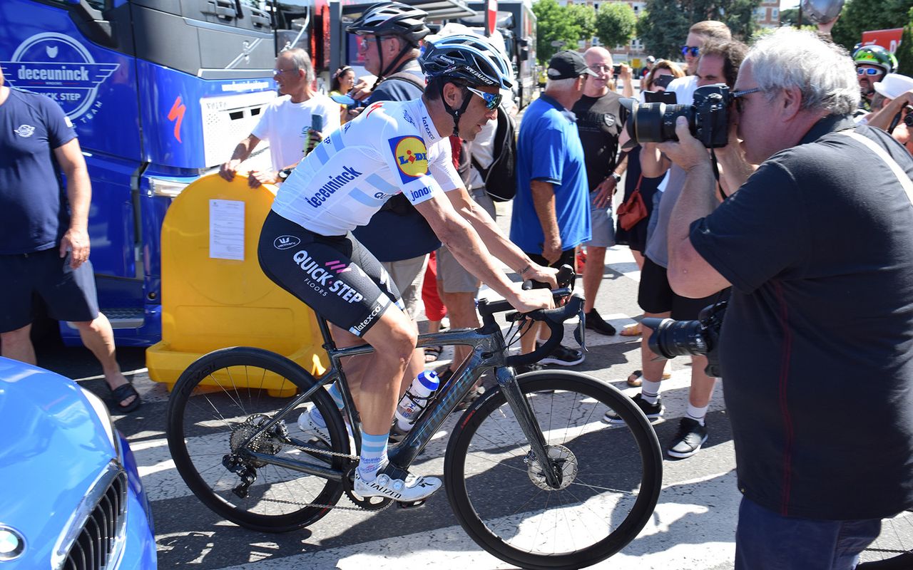 Max Richeze rides the new Specialized Creo