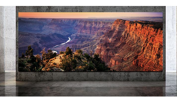 Samsung&#039;s The Wall Luxury TV: expandable from 73in 2K to 292in 8K