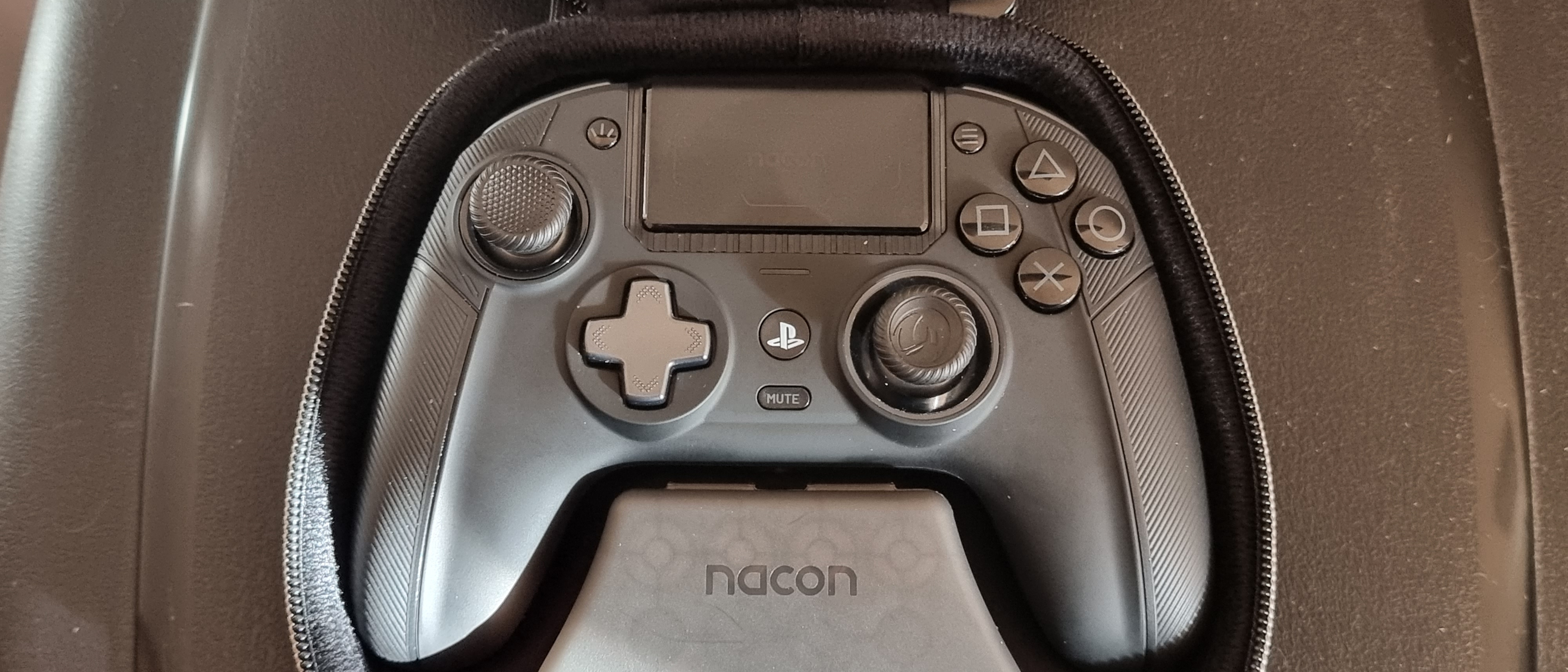 Gamepad Nacon Revolution 5 Pro Branco