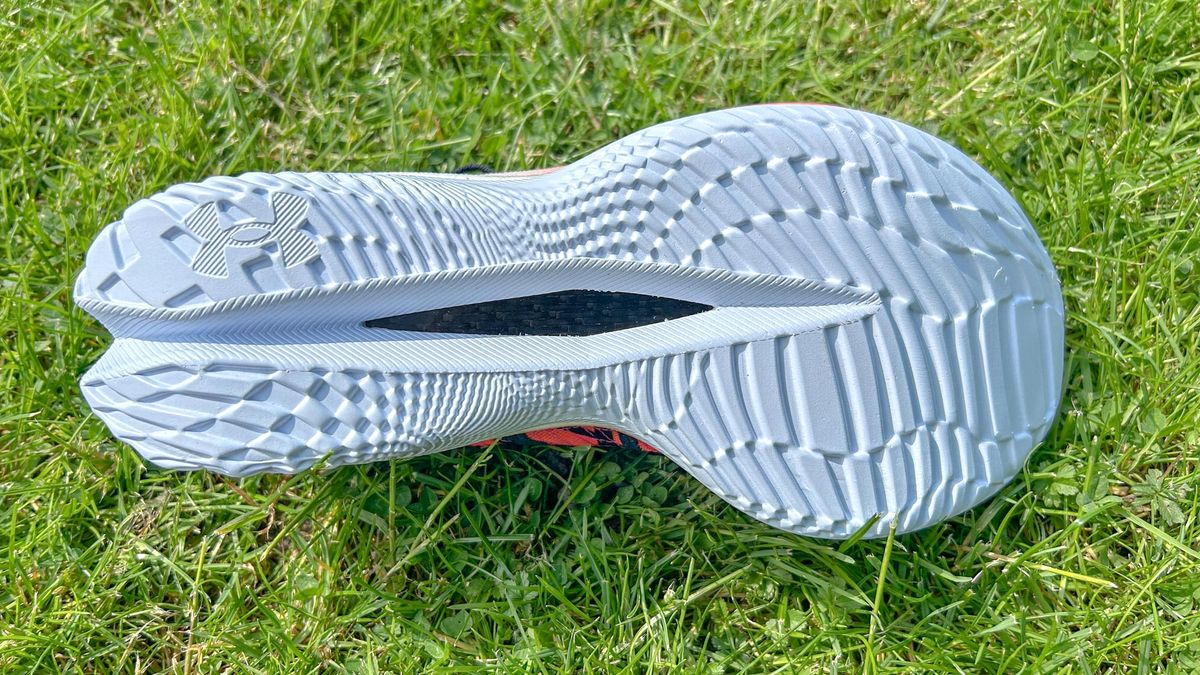 Under Armour Velociti Elite 2 review: good performance but others do it ...