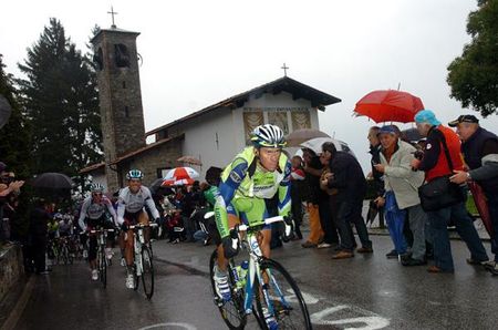 A determined Vincenzo Nibali (Liguigas - Doimo) powers past the Madonna del Ghisallo chapel.
