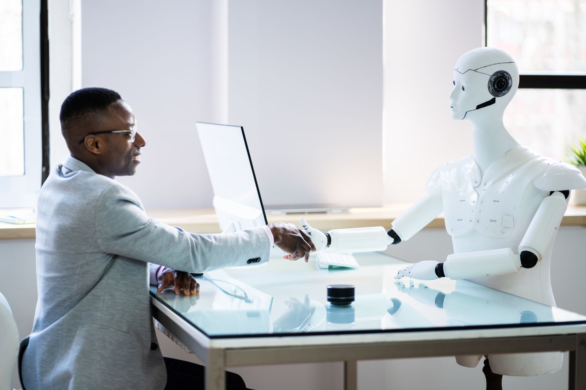 Candidates are hitting back at employers using AI interviews