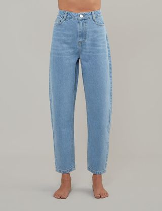 Light Wash High Rise Barrel Leg Jeans