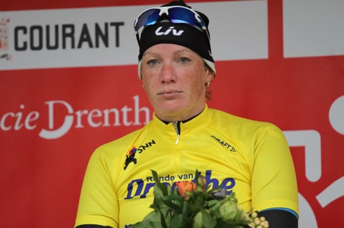 Kirsten Wild (Liv-Shimano) with the winner's bouquet