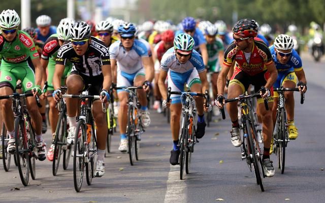 No one was getting away during the fast and flat stage three.