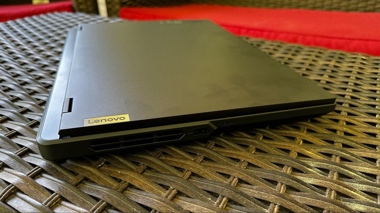 Lenovo Legion Pro 5i (Gen 8)