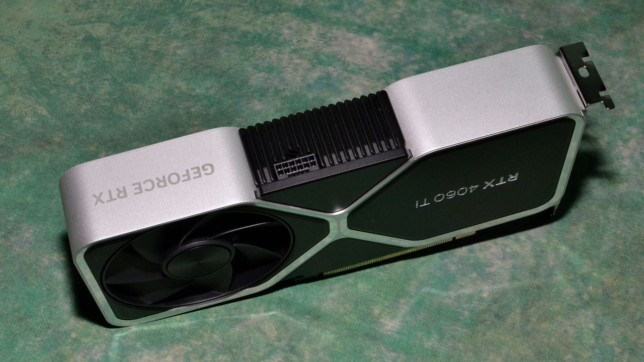 Nvidia GeForce RTX 4060 Ti Founders Edition photos and unboxing