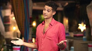 Wells Adams hosts Bachelor in Paradise