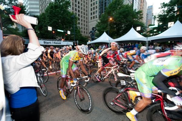 The start of the men's 2012 Presbyterian Hospital Criterium.