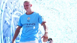 Erling Braut Haaland presentert som spiller for Manchester City