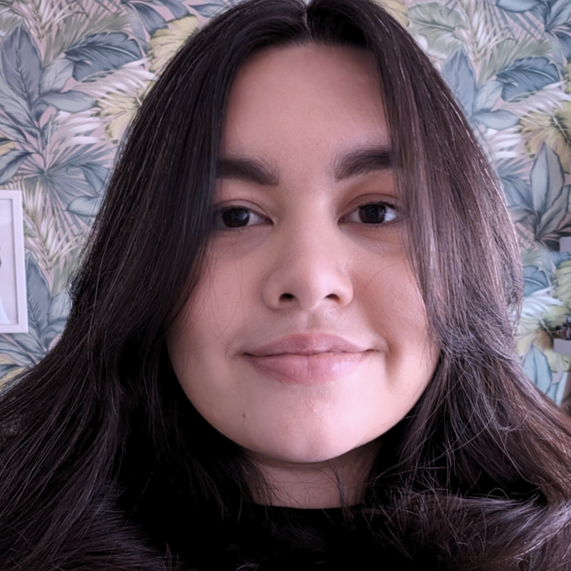 Headshot of Miya Kelly, garden outbuildings specialist