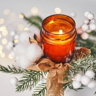 A red Christmas candle.