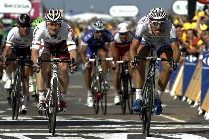 Greipel ran out of steam before the line and Kittel took stage 10