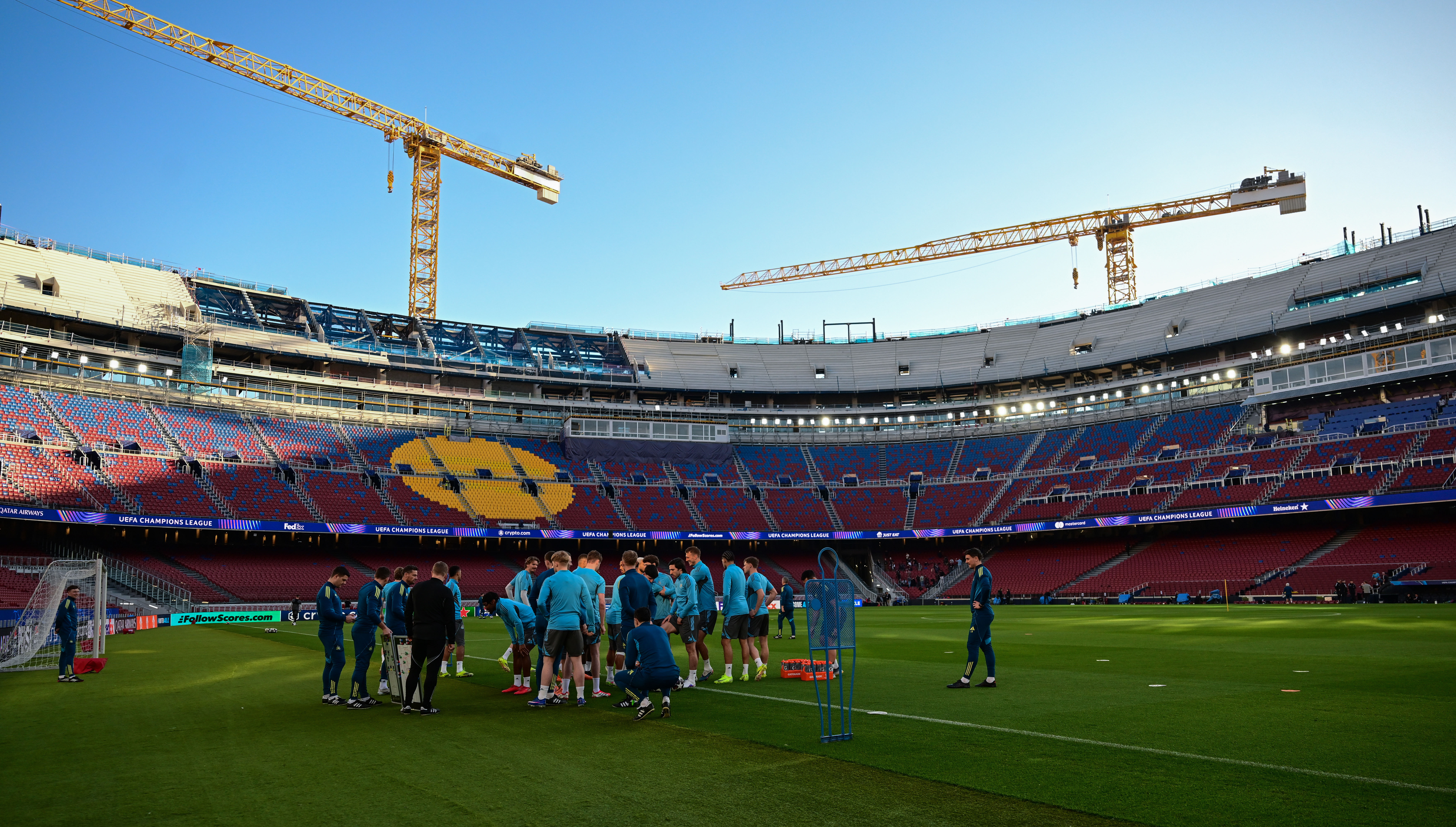 BARCELONA, SPAIN - MARCH 17: The Newcastle United Press Conference and Training Session in Preparation for the UEFA round 16 second leg against Barcelona, at Nou Camp on March 17, 2026 in Barcelona, Spain. (Photo by Serena Taylor/Newcastle United via Getty Images)