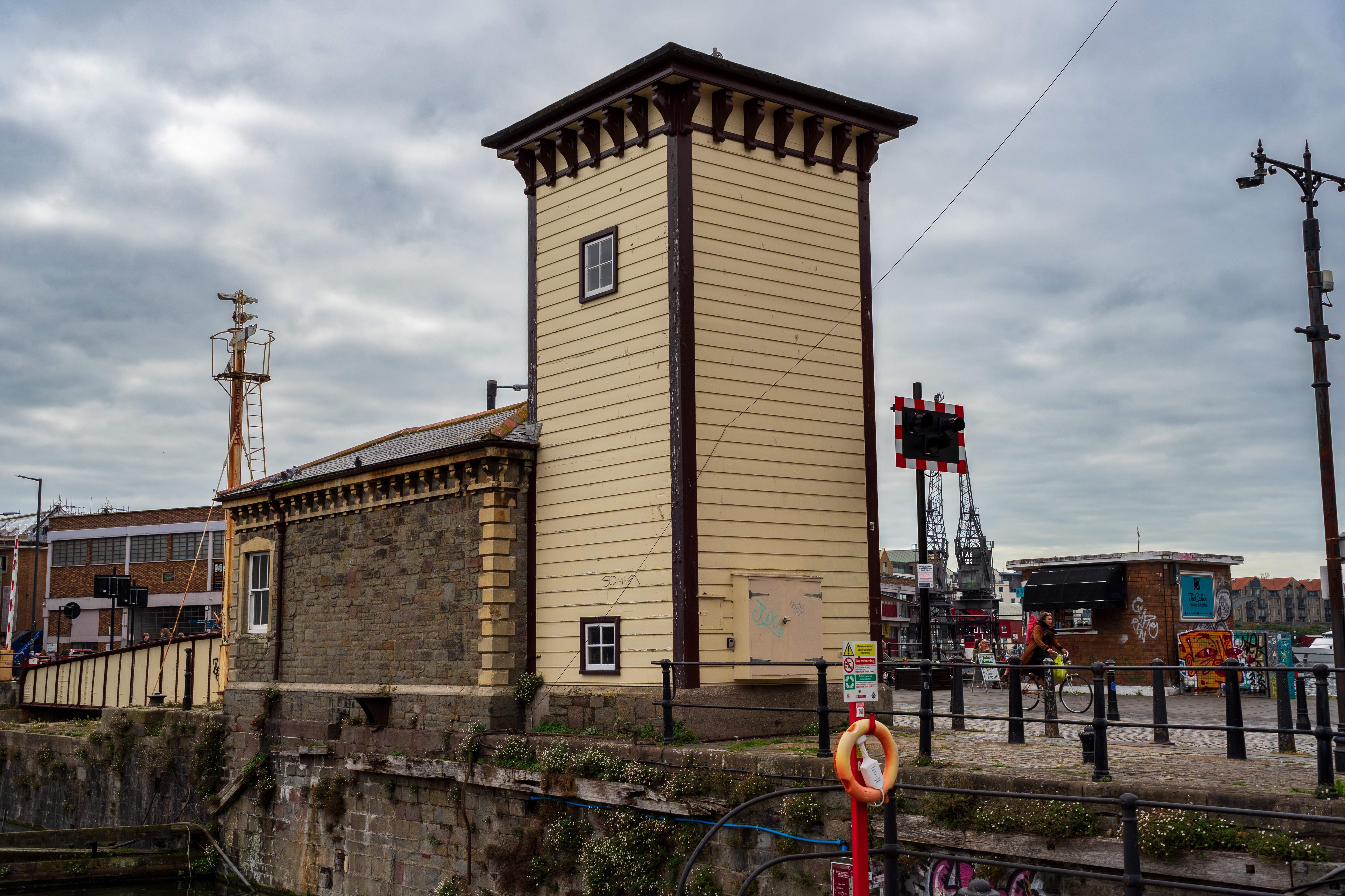 Sigma 20-200mm f/3.5-6.3 DG | C example shot