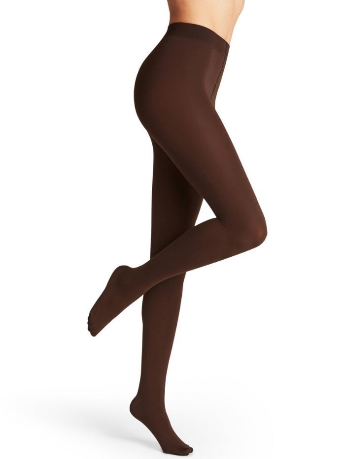 missing-image 6 اتجاهات للأحذية ذات الكعب العالي لعام 2024 من شأنها أن ترتقي بخزانة ملابسك الربيعية