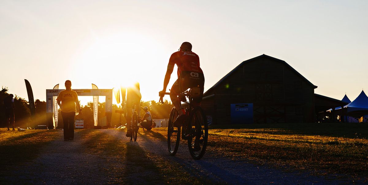 Sun rises an hour before the race starts