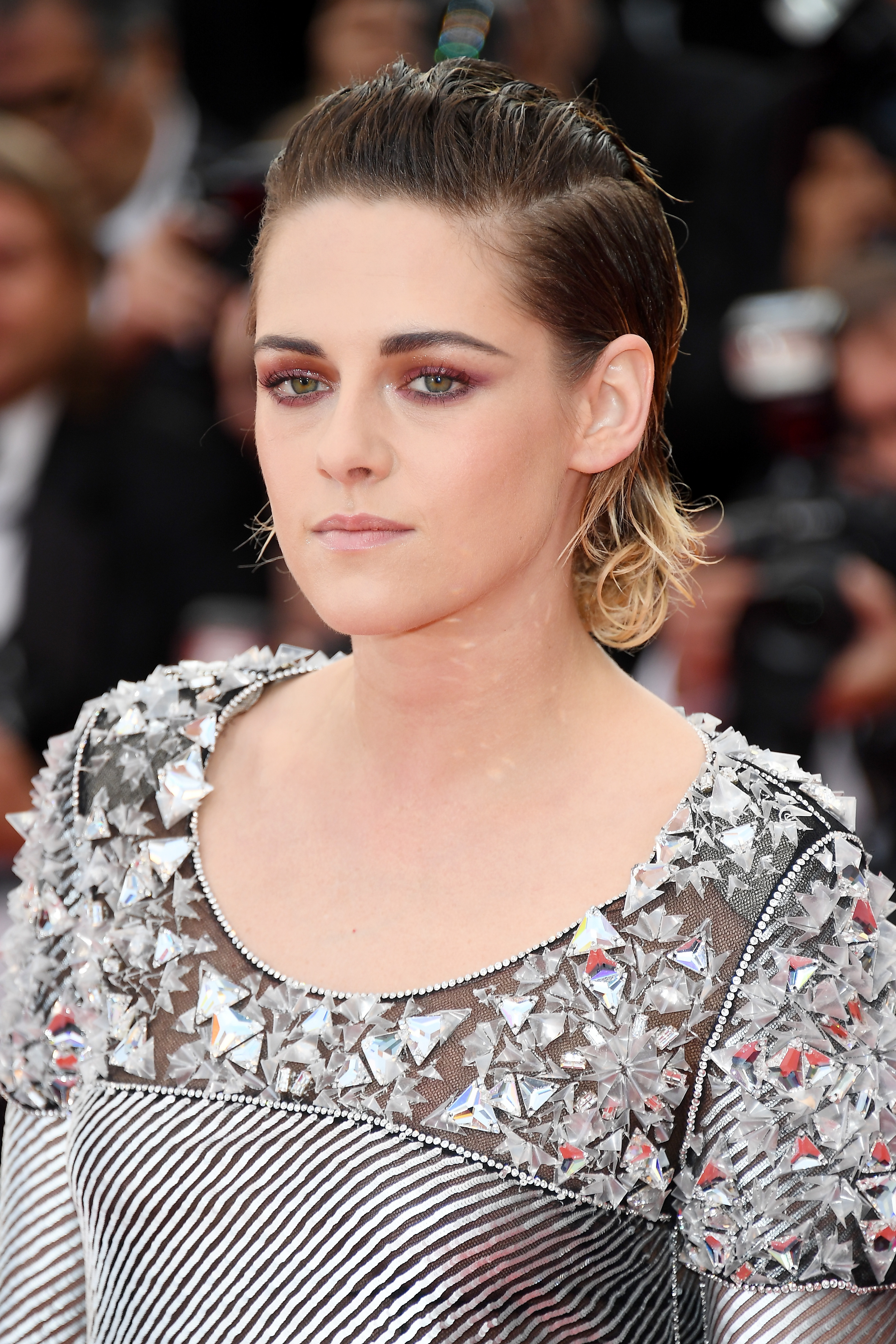 kristin stewart long pixie cut