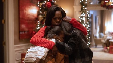 Viola Davis as Michelle Obama holds Sasha and Malia in The First Lady