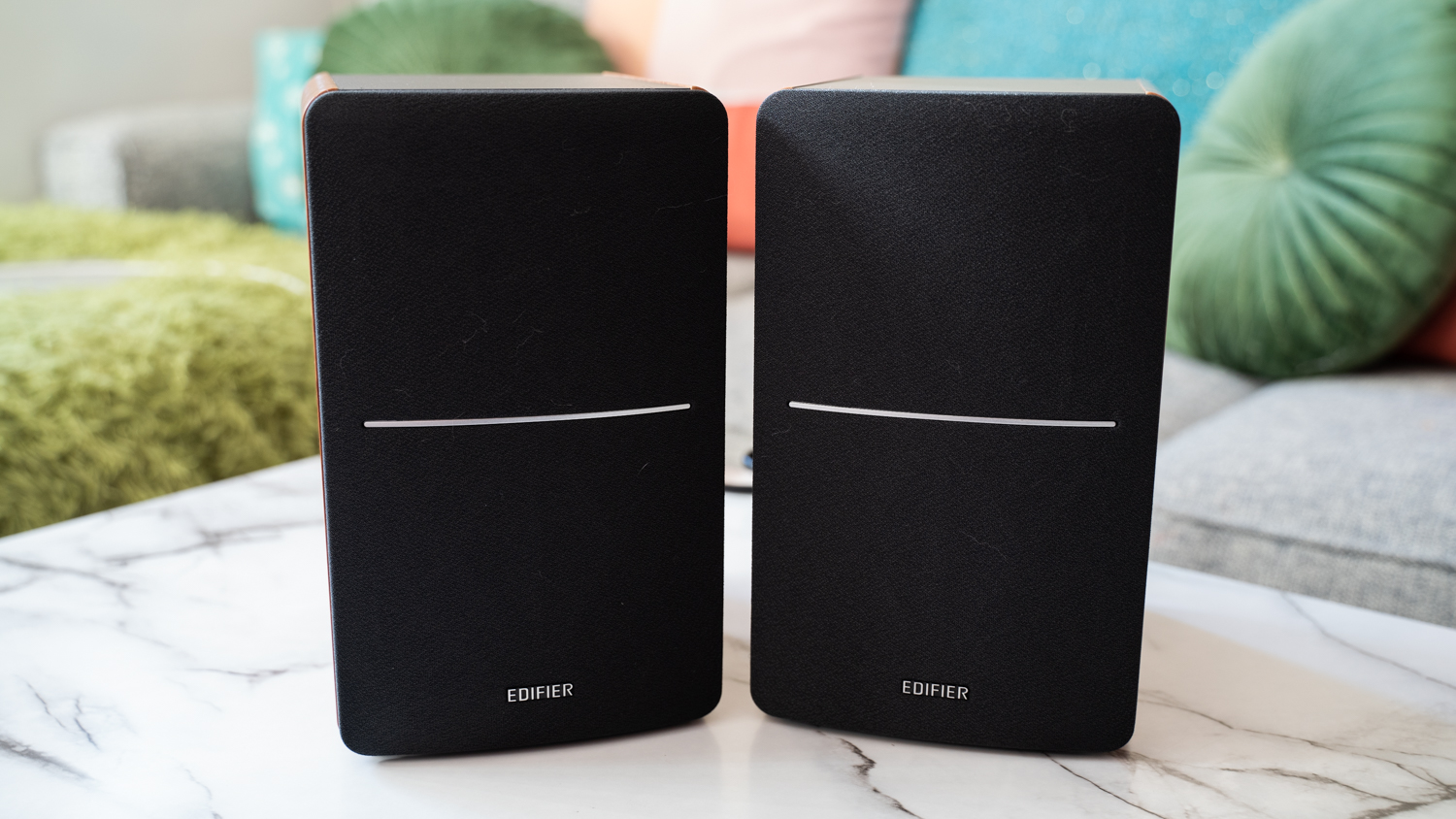 Is This The Best Budget Speaker On The Market? Edifier R1280DBs Review 
