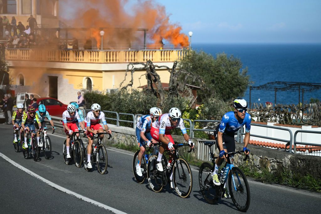 Movistar Team's Spanish rider Sergio Samitier (R) and Team Polti Kometa Italian rider Mirco Maestri (2nd R) ride in breakaway during the 115th Milan-SanRemo one-day classic cycling race, between Pavia and SanRemo, on March 16, 2024. (Photo by Marco BERTORELLO / AFP)