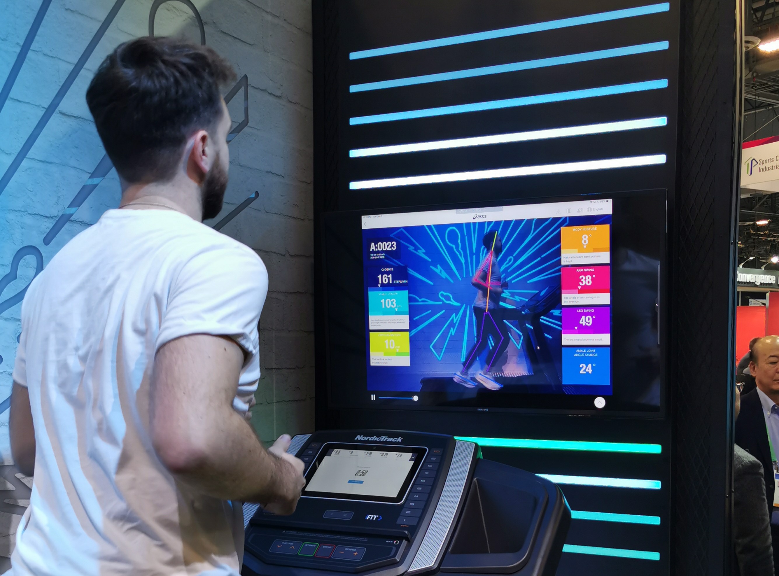 ASICS' new running shoe has an AI coach built inside: 6 things you should know