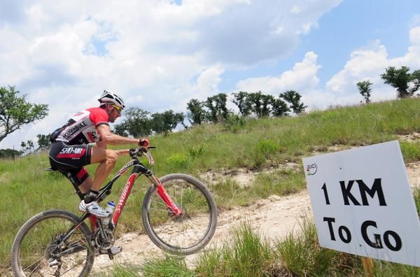 Sid Taberlay (Sho-Air/Specialized) was well off the pace today.