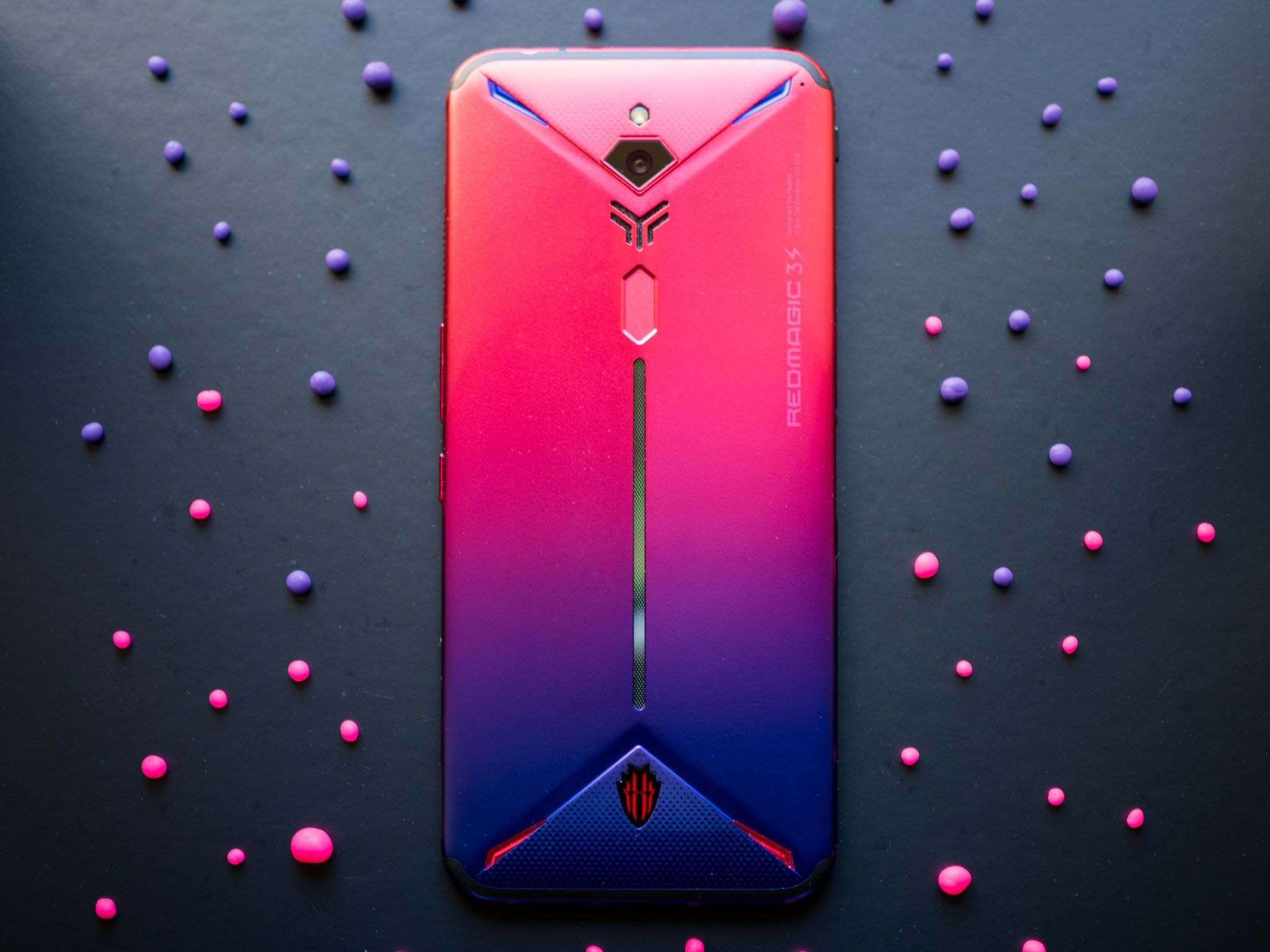 携帯電話本体 Nubia RedMagic 3S nubia_red_magic_3s_silver.jpg