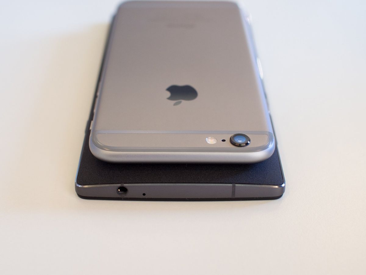 iPhone OnePlus top