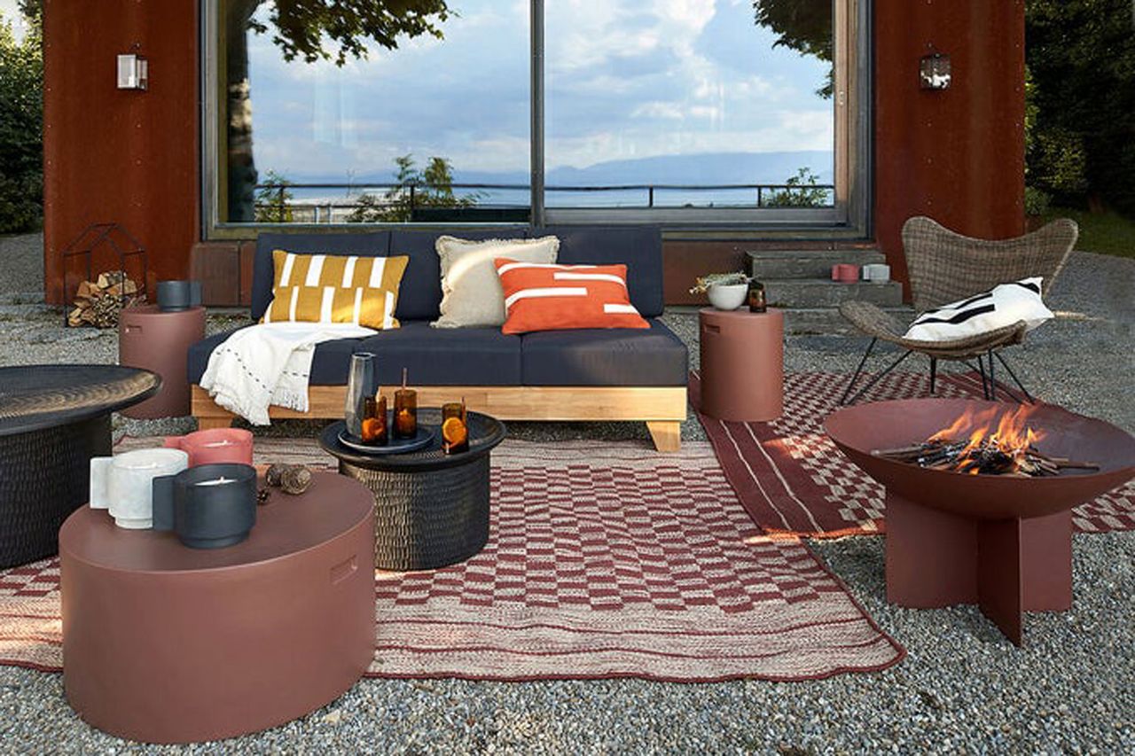 Expert tips on buying and caring for an outdoor rug Homes & Gardens