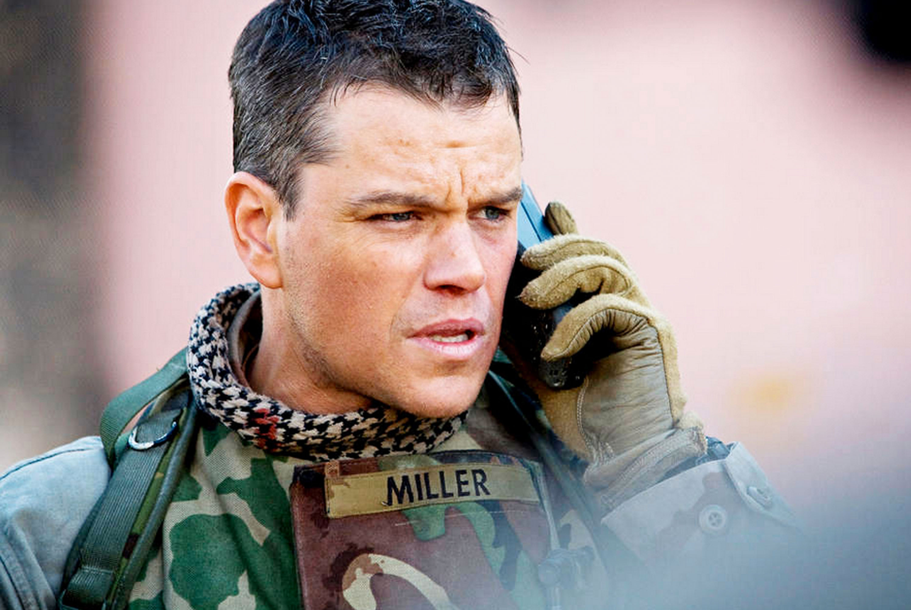 Matt Damon as Chief Warrant Officer Roy Miller in Green Zone, one of the best Netflix war movies